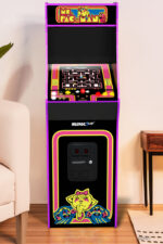 Ms. PAC-MAN Deluxe