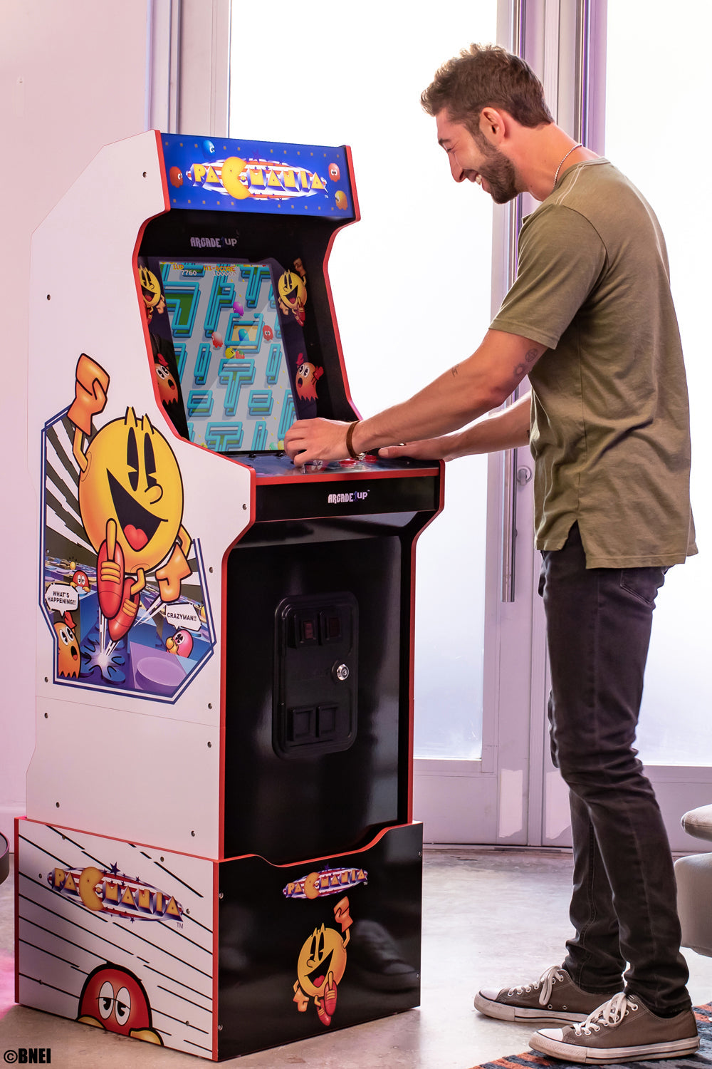 legacy_may2022_newlifestyle_1000x1500_forshopify_pacmania_01-1