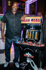NBA JAM™: SHAQ EDITION Arcade Machine